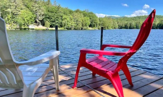 Denmark Cabin | Lakeside Haven - Ice fishing, Snowmobiling, Skiing