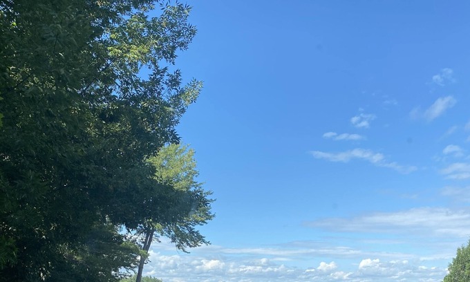 Manchester House | Lakeside home with a spectacular view of Cobbossee Lake