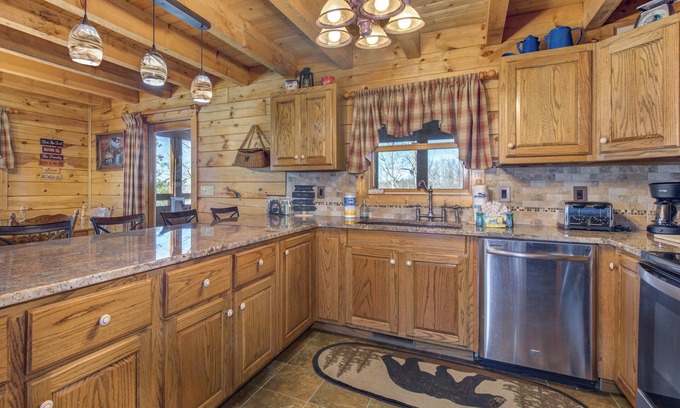 Dandridge Cabin | Lakeside Rest