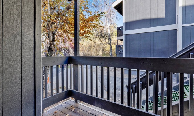 Boulder Bay Condo | Lakeside Retreat #2365