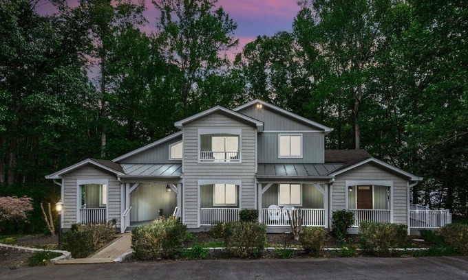 Morgan II House | Lakeside Royale