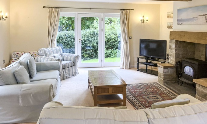 Belford Villa | Lakeside Serenity - Three Bedroom Villa, Sleeps 6