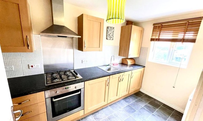 West Thurrock House | Lakeside Stylish 3 Bedroom House