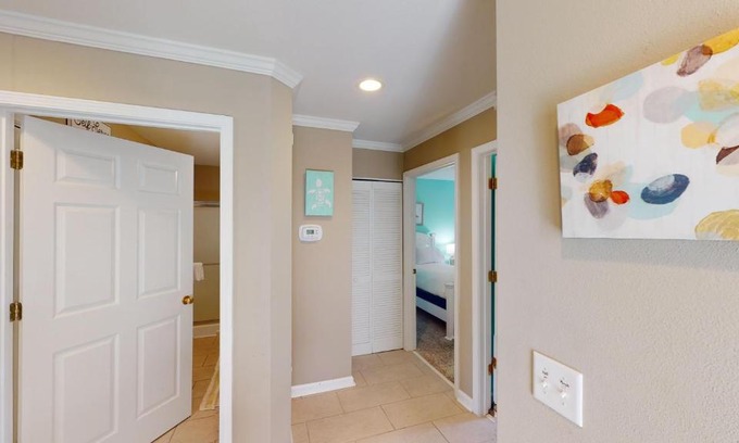 Pawleys Island Villa | Lakeview Bliss True Blue 3BR Villa Pool Access