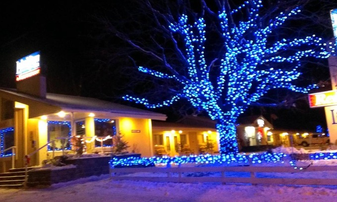 Algoma District Hotel | Lakeview Inn