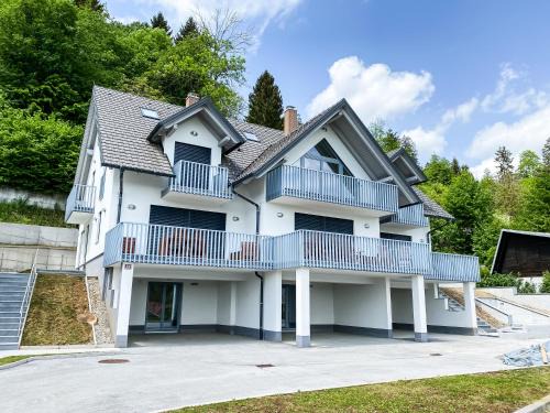 Bled Apartment | Lakeview Villa Bled