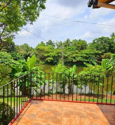 Ja-Ela Villa | Lakeview Villa Jaela katunayake