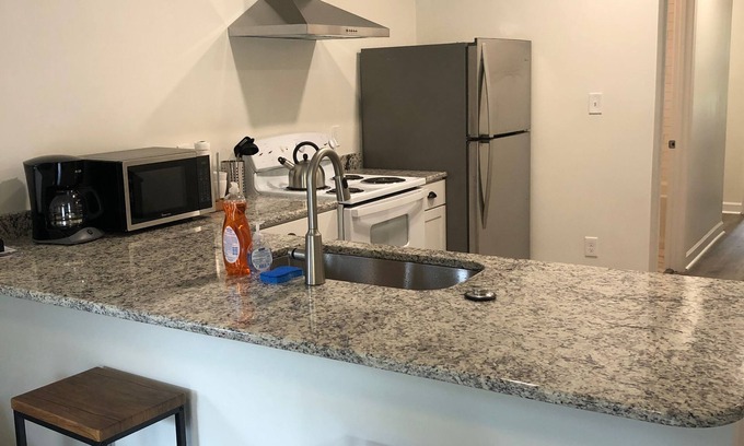 Durham Apartment | Lakewood Lyon Park Renovated Cottage Near Duke 23A