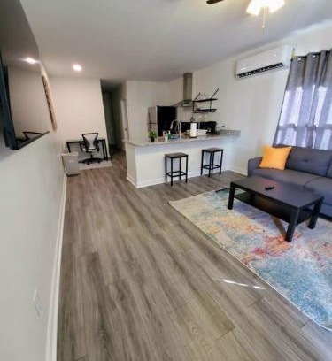 Durham House | Lakewoodlyon Park Renovated Cottage Near Duke 26a