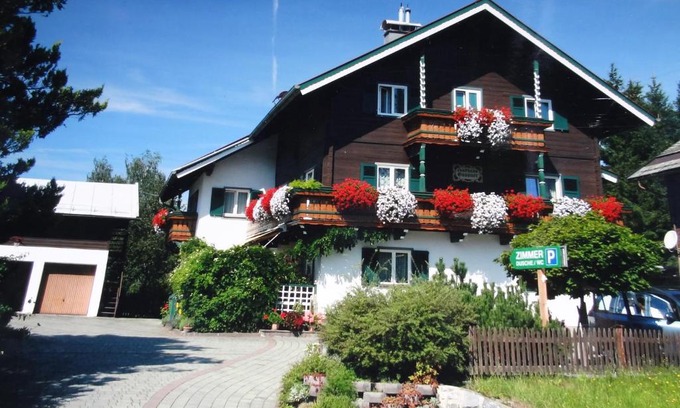 Bruck an der Grossglocknerstrasse Bed & Breakfast | Landhaus Gassner