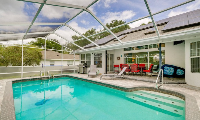Dunnellon House | Lanai & Grill: Sunny Home Near Rainbow Springs!