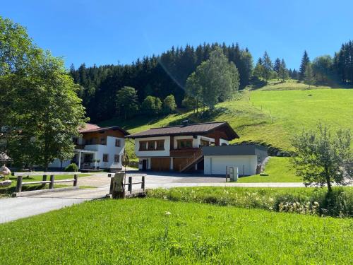 Sankt Martin am Tennengebirge House | Landhaus Weiss