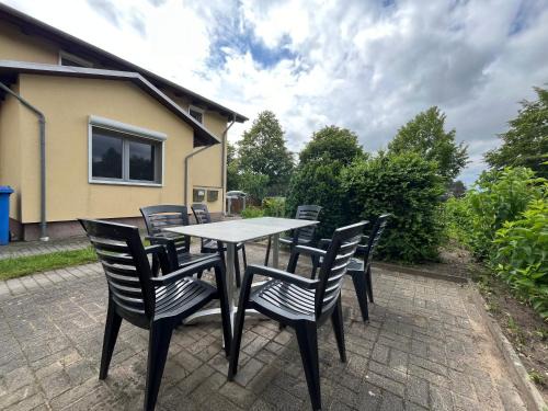 Biendorf House | Land-Ferienwohnung mit Weitblick im Ostseeland