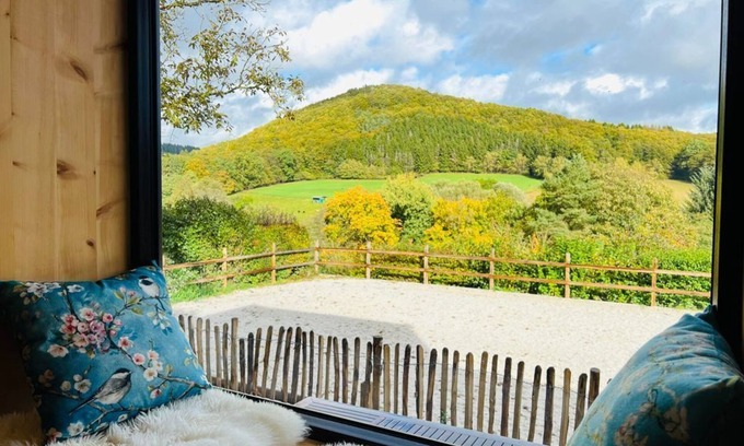 Utzerath Other | Landchalet Eifel - Landgut Pfauenhof