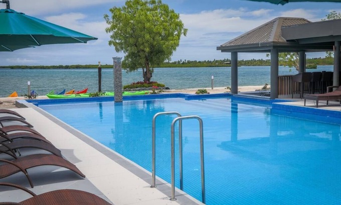 Viseisei Hotel | Landers Bay Resort & Spa Fiji - Adults Only