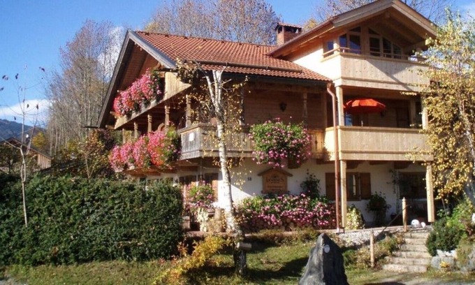 Lenggries Apartment | Landhaus am Arzbach 4 ****