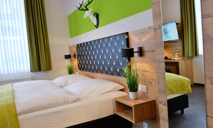 Rheinboellen Hotel | Landhaus Elbert