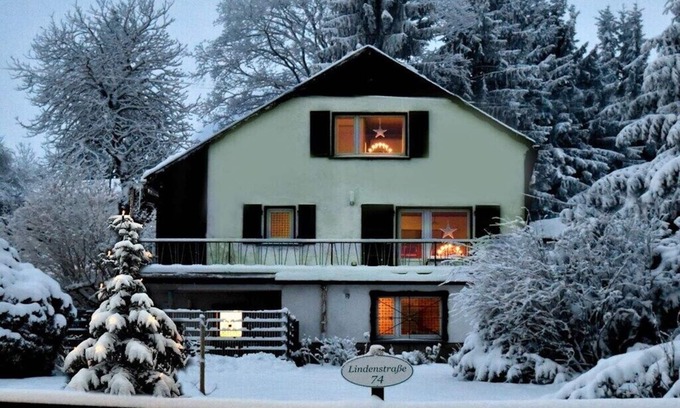 Schoenheide House | Landhaus Hanna Comfortable holiday residence