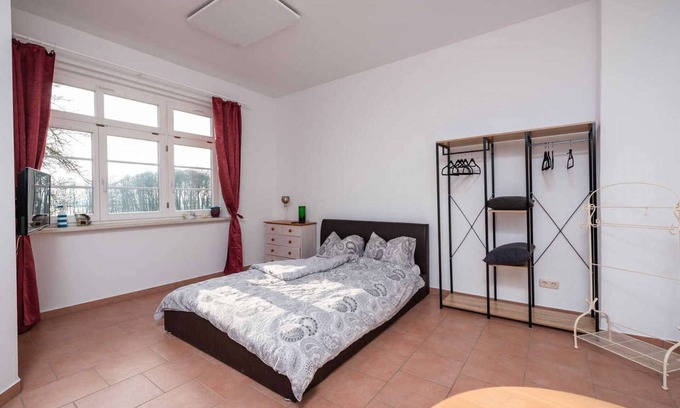 Usedom Apartment | Landhaus Karnin - Vacation at the Peenestrom - FEWO1
