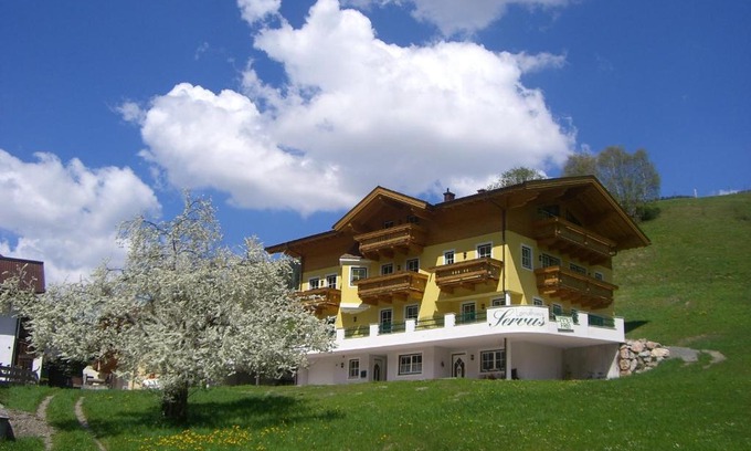Viehhofen Bed & Breakfast | Landhaus Servus