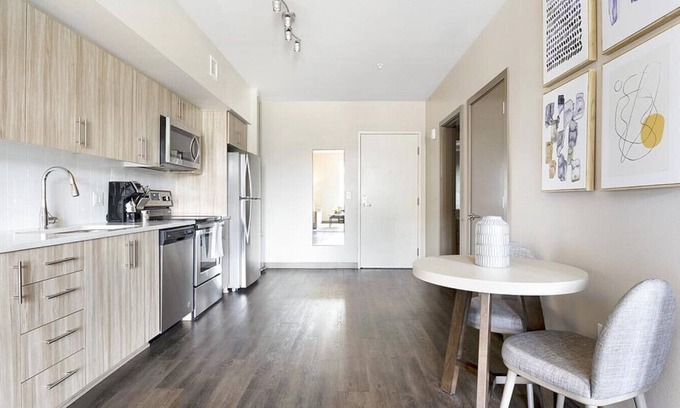 Northwest Portland Apartment | Landing at Bridgetown Lofts - 1 Bedroom in Northwest Portland