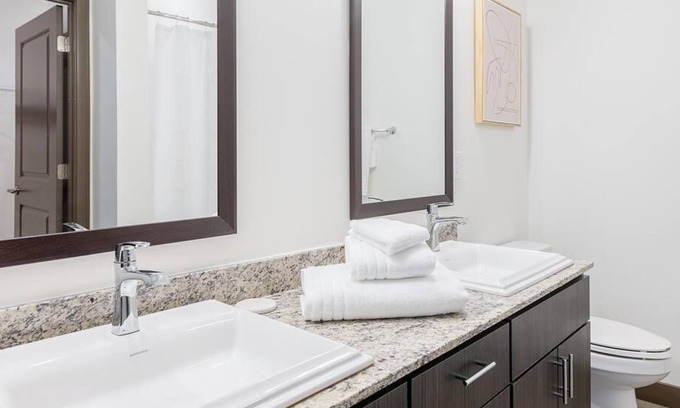 Middletown Apartment | Landing at Century Belmont Station - 2 Bedrooms in Middletown