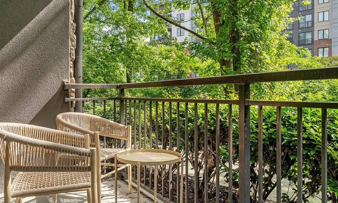 North Druid Hills Apartment | Landing at Cortland Oleander West - 2 Bedrooms in North Druid Hills