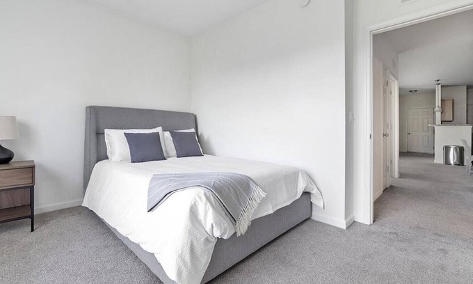 Lexington Apartment | Landing at Forty 57 Apartment Homes - 3 Bedrooms in Downtown Lexington