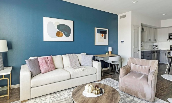 Kessler Apartment | Landing at Lofts at Sylvan Thirty - 1 Bedroom i.