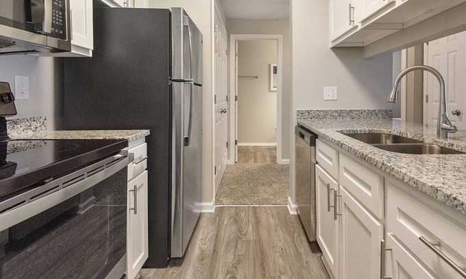 Collierville Apartment | Landing at Madison at Schilling Farms - 1 Bedroom in Downtown Collierville