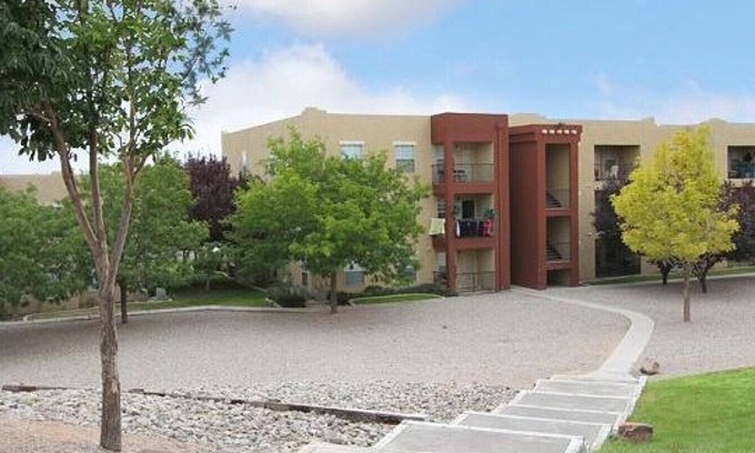 Albuquerque Apartment | Landing at Odyssey - 1 Bedroom in Downtown Albuquerque