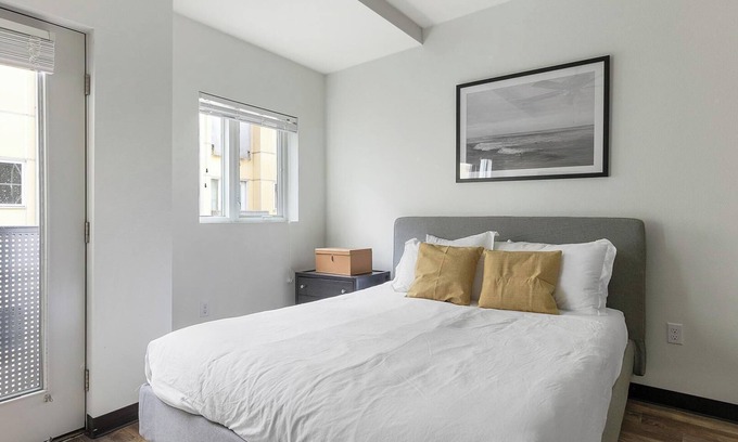 Northwest Portland Apartment | Landing at Pearl Studios - Studio in Northwest .