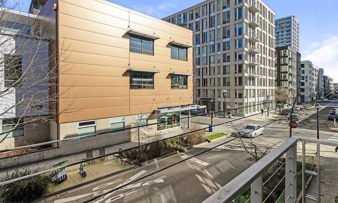 Northwest Portland Apartment | Landing at Pearl Studios - Studio in Northwest Portland