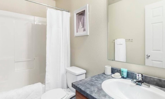 Vancouver Apartment | Landing at Rock Creek Commons - 2 Bedrooms in Orchards