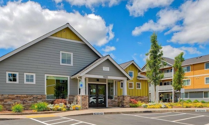 Vancouver Apartment | Landing at Rock Creek Commons - 2 Bedrooms in Orchards