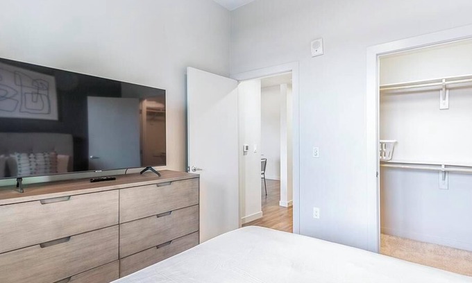Platinum Triangle Apartment | Landing at The George - 1 Bedroom in Anaheim Resort