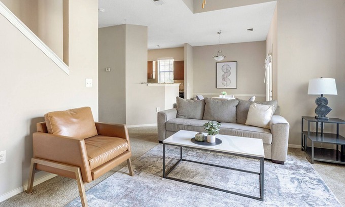 Germantown Apartment | Landing at The Grove at Germantown - 3 Bedrooms.