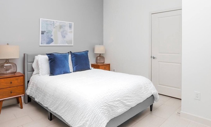 Channel District Apartment | Landing at The Pierhouse at Channelside - Studio in Channel District
