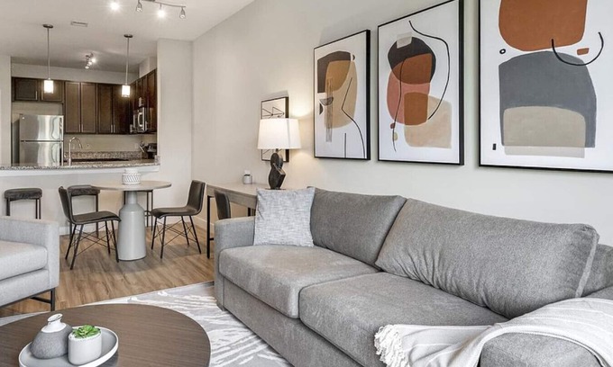 Urbana Apartment | Landing at Urban Green Apartments - 1 Bedroom in Ijamsville
