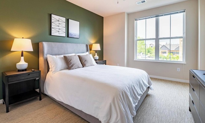 Fort Myers Apartment | Landing at Vantage - 1 Bedroom in Hancock