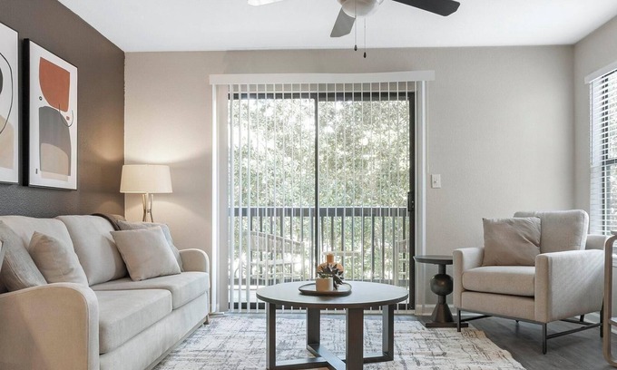 Fort Myers Apartment | Landing at Vantage - 2 Bedrooms in Hancock