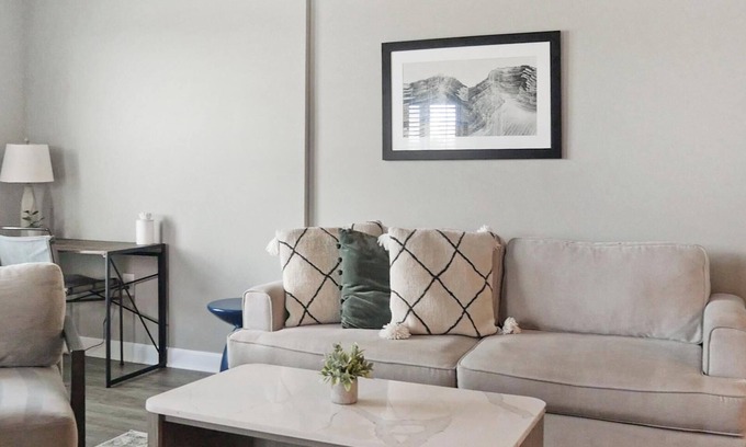 Fort Myers Apartment | Landing | Beautiful 1BD, Pool, Yoga Studio