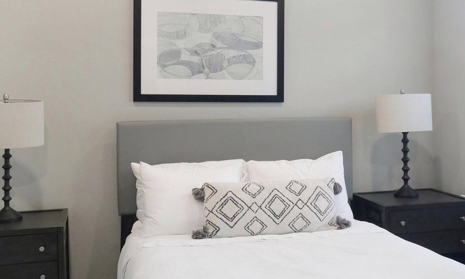 Fort Myers Apartment | Landing | Beautiful 1BD, Gym, Yoga Studio