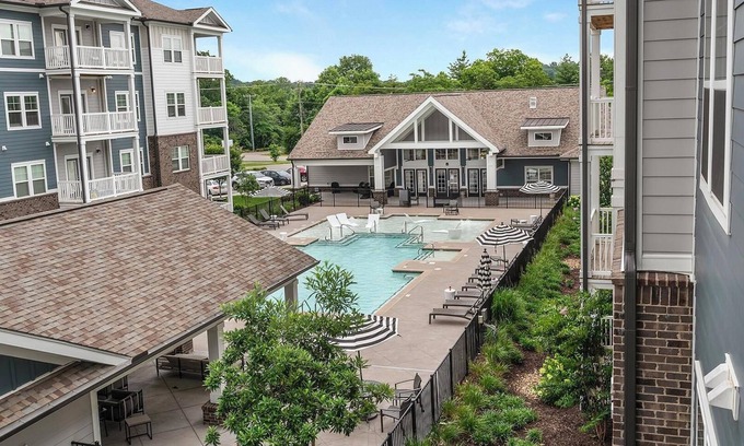 Antioch Apartment | Landing | Beautiful 1BD, Yoga Studio, Gym
