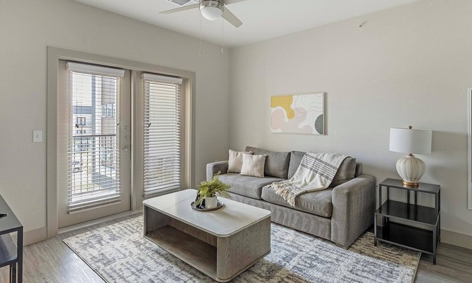 South Arlington Apartment | Landing | Beautiful 1BD, Gym, Clubhouse