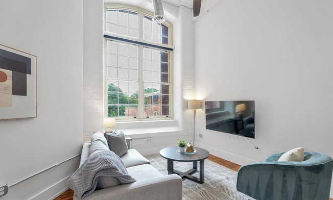 Greenville Apartment | Landing | Incredible 1BD, Yoga Studio, Gym