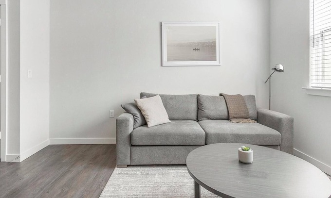 Spring Branch East Apartment | Landing | Incredible 1BD, Courtyard, Gym