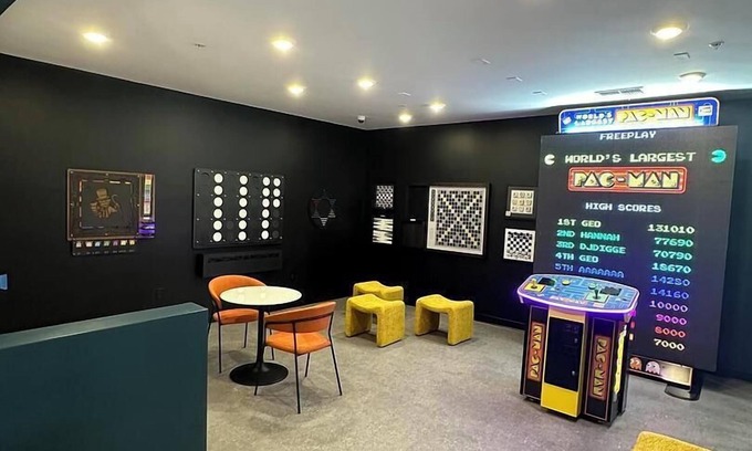 Goodyear Apartment | Landing | Modern 1BD, Game Room, Yoga Studio