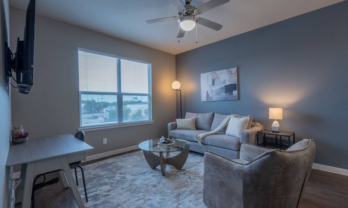 Terrell Heights Apartment | Landing | Modern 1BD, Gym, Pool