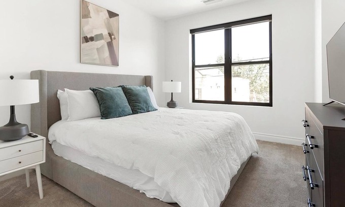 Little Italy Apartment | Landing | Spectacular 2BD, Gym